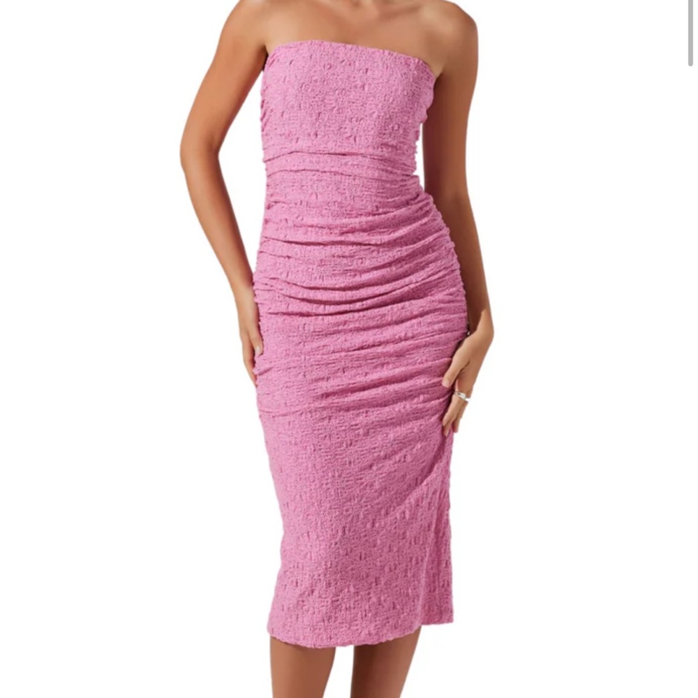 Elegant Pink Strapless Dress